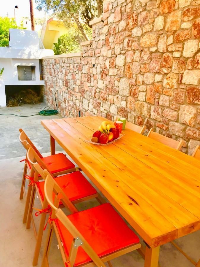 Bekos Traditional House Archangelos  Ngoại thất bức ảnh